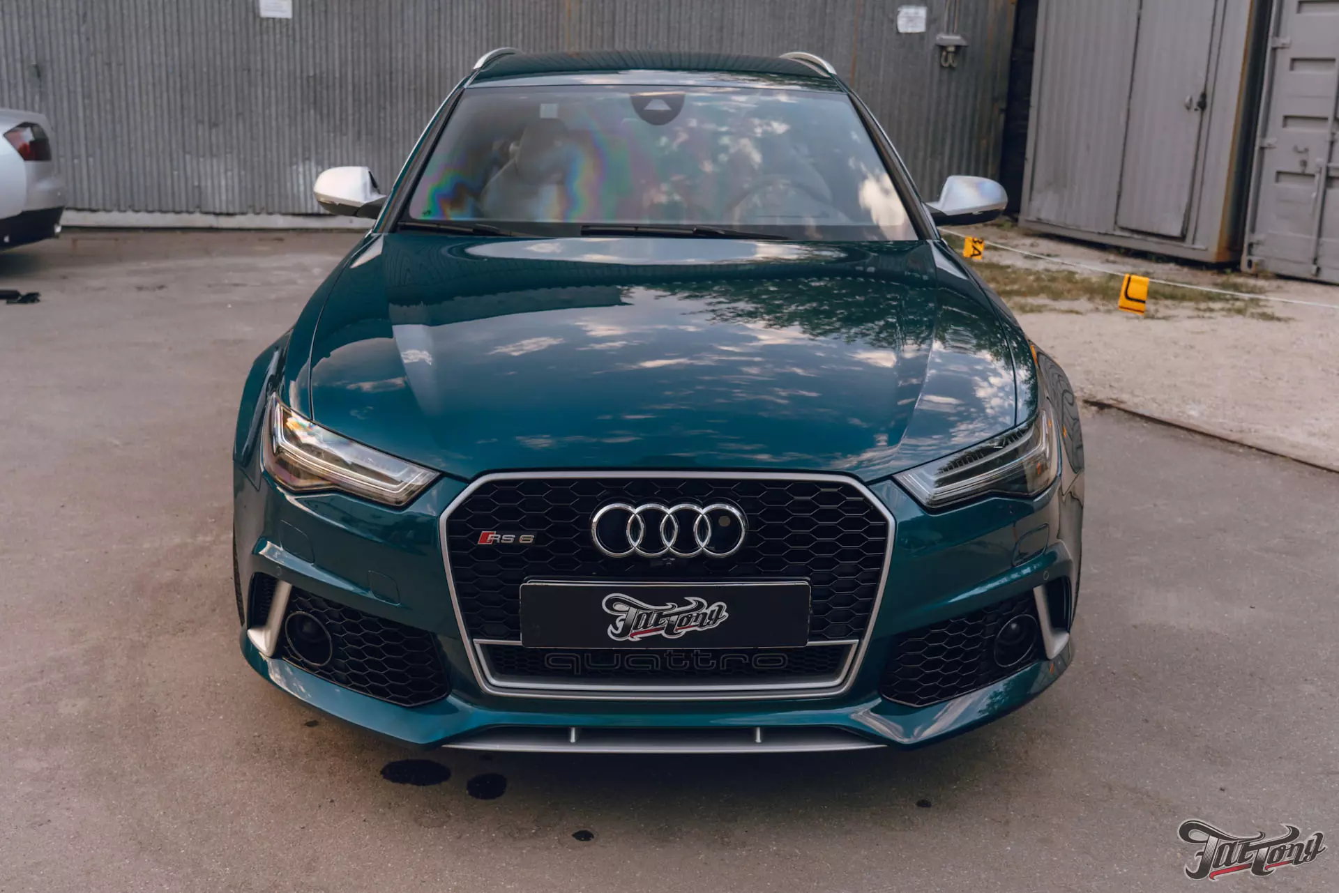 Audi RS 6. Перекрасили кузов и окрасили суппорта!